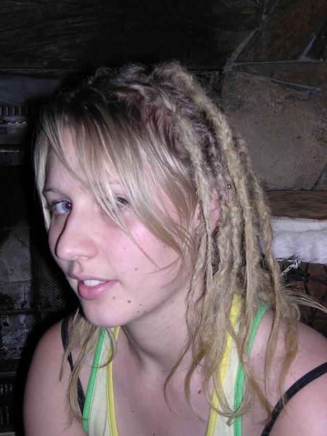 dreads with loose fringe